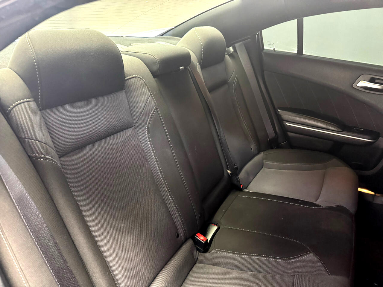 2018 Dodge Charger R/T photo 17