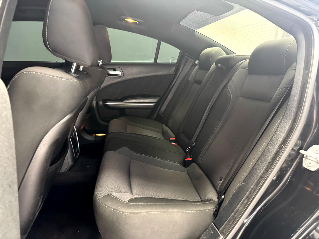 2018 Dodge Charger R/T photo 20