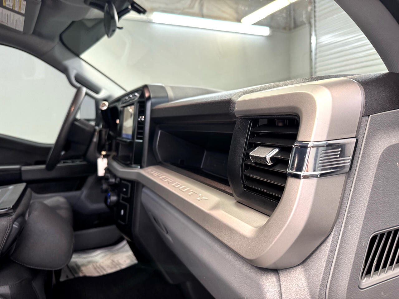 2024 Ford F-250 XL photo 14
