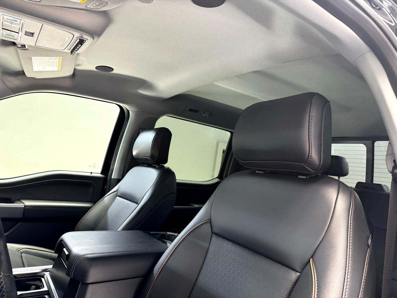 2025 Ford F-250 Lariat Tremor photo 31