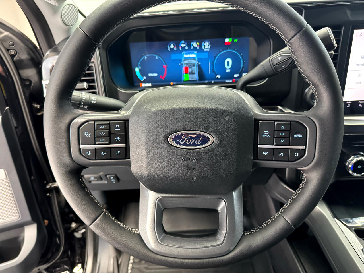 2025 Ford F-250 Lariat Tremor photo 34