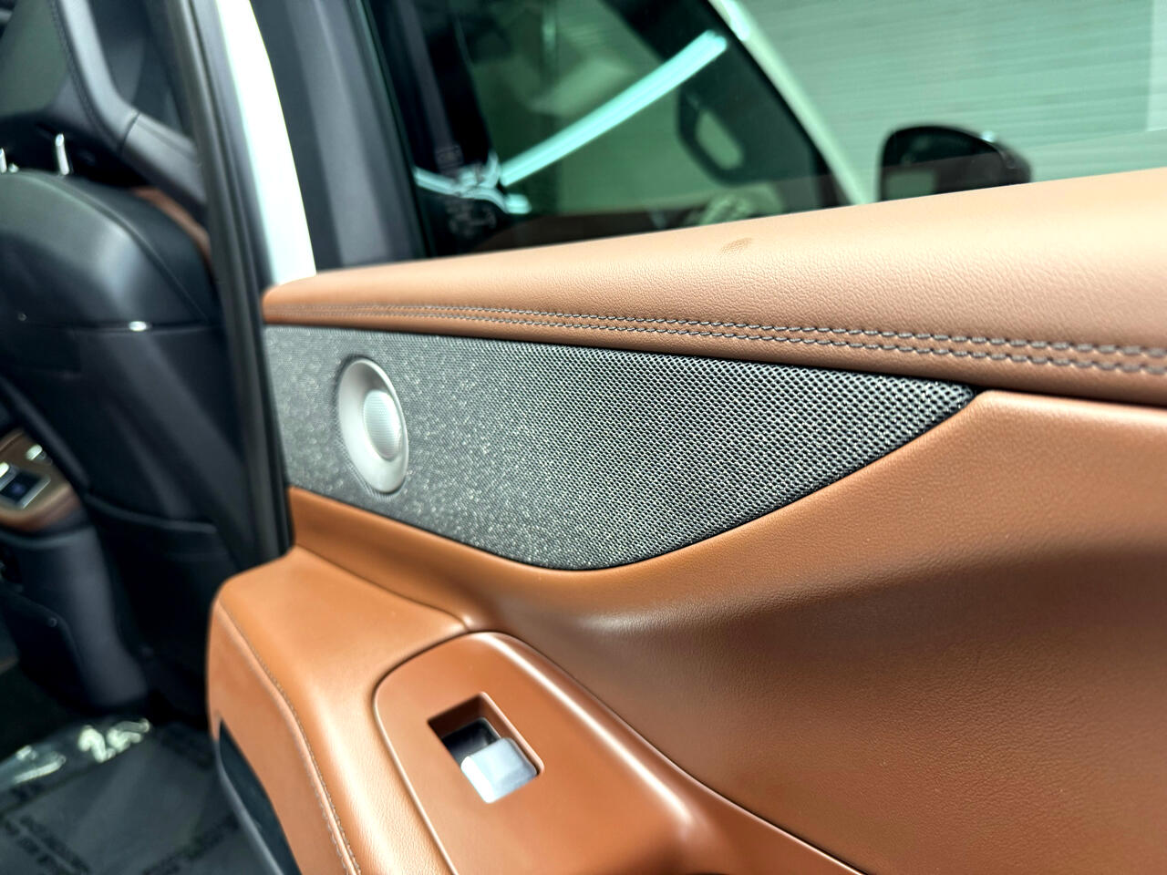 2025 Lincoln Navigator Reserve photo 20