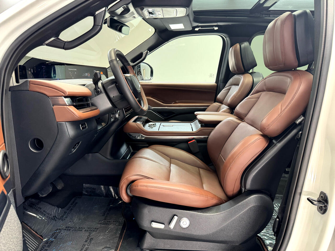 2025 Lincoln Navigator Reserve photo 33