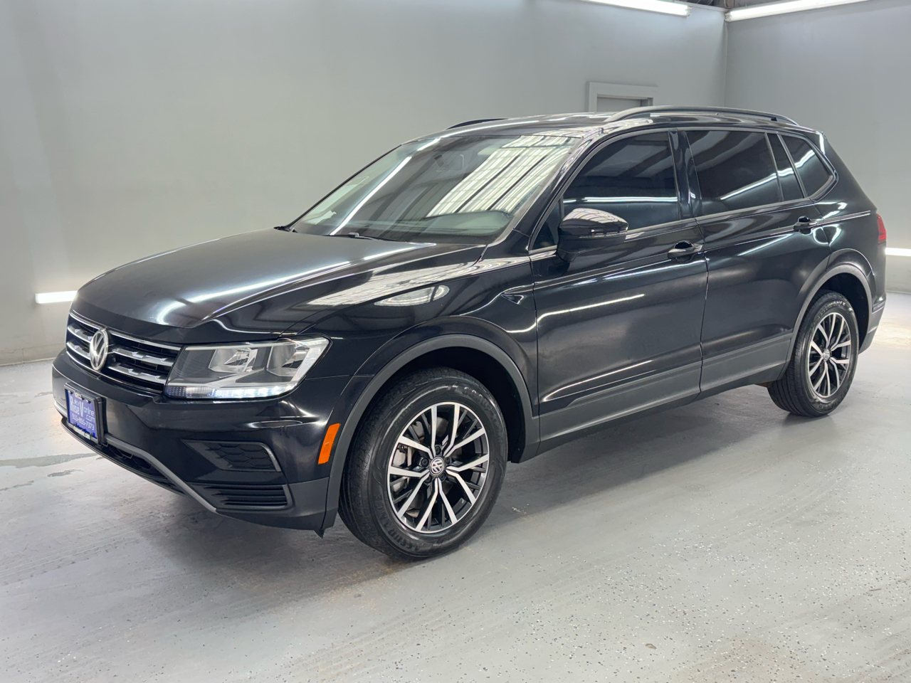 Volkswagen Tiguan S 2021 Volkswagen Tiguan S 2021