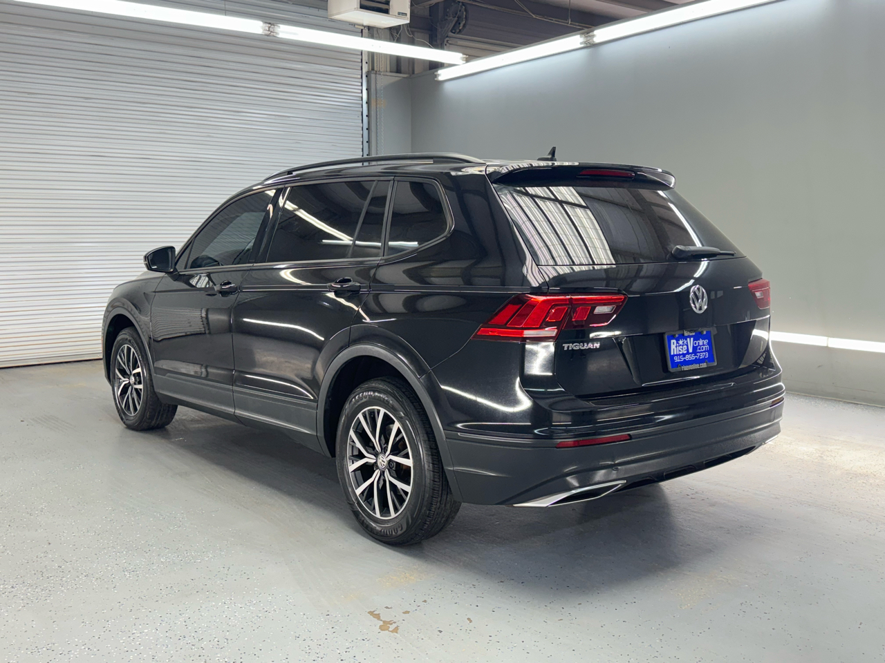 Volkswagen Tiguan S 2021 Volkswagen Tiguan S 2021