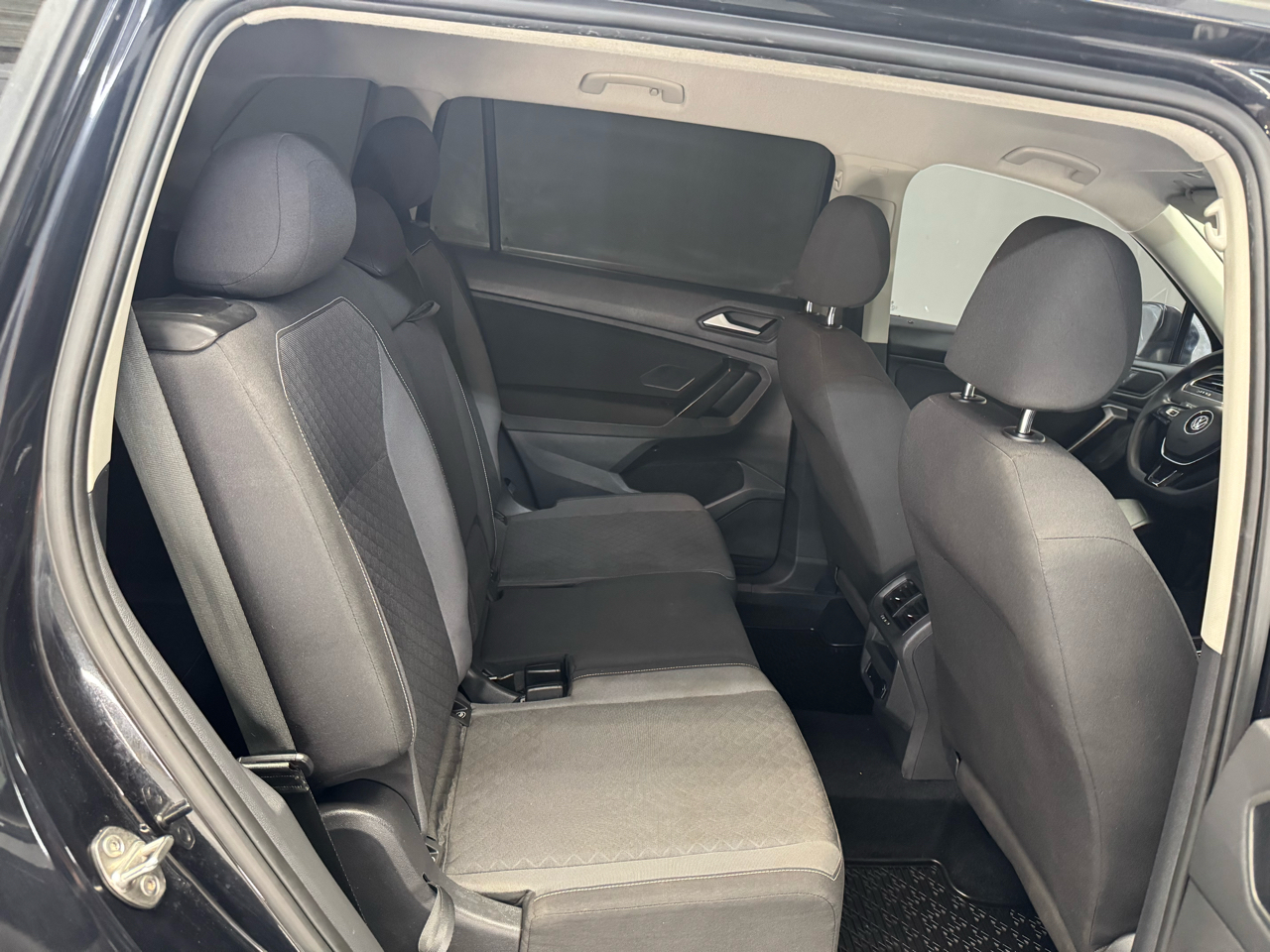Volkswagen Tiguan S 2021 Volkswagen Tiguan S 2021