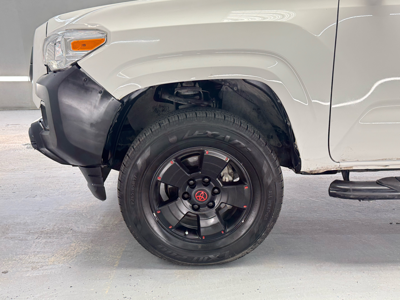 2021 Toyota Tacoma SR5 Access Cab photo 5