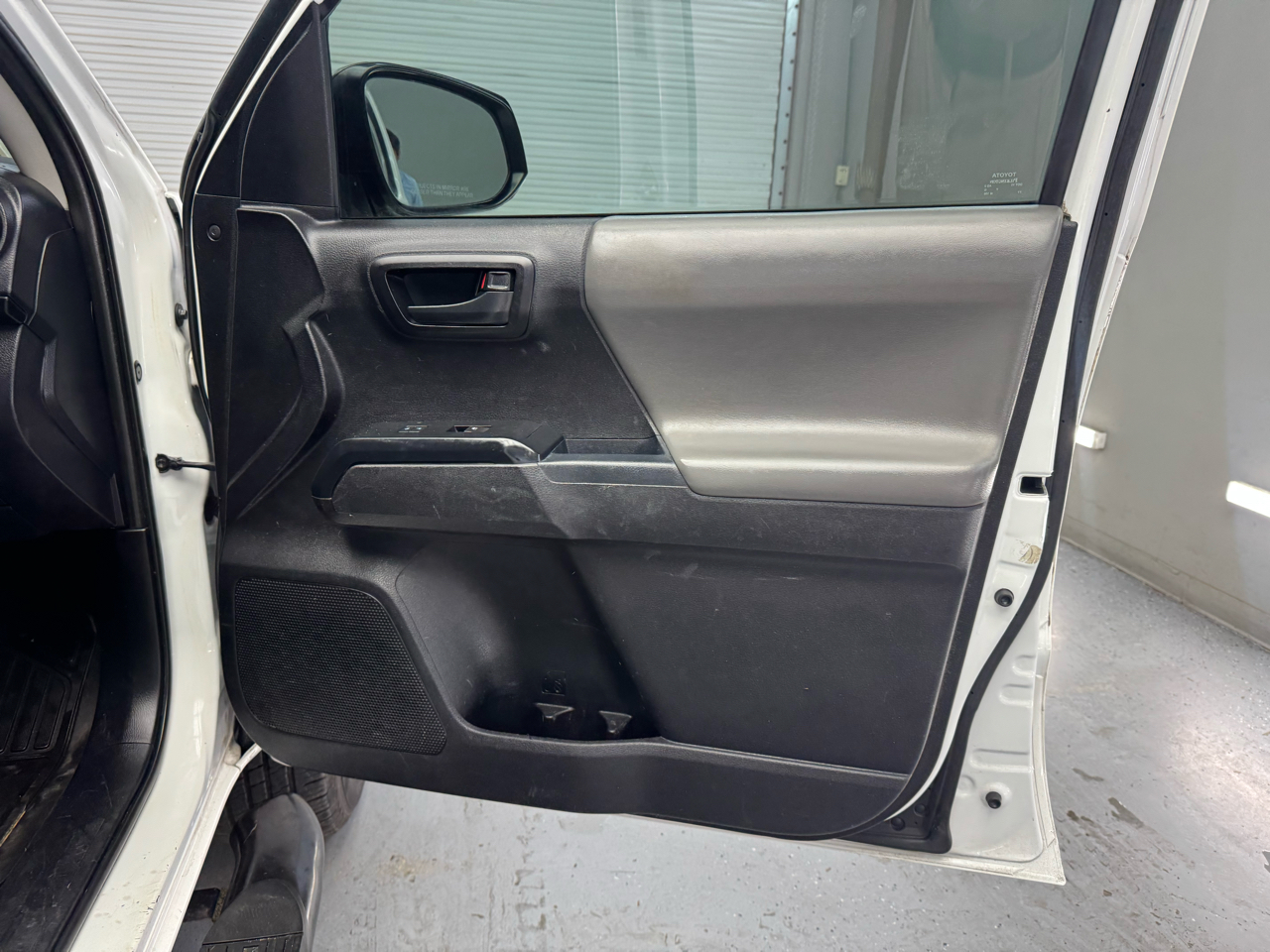 2021 Toyota Tacoma SR5 Access Cab photo 10