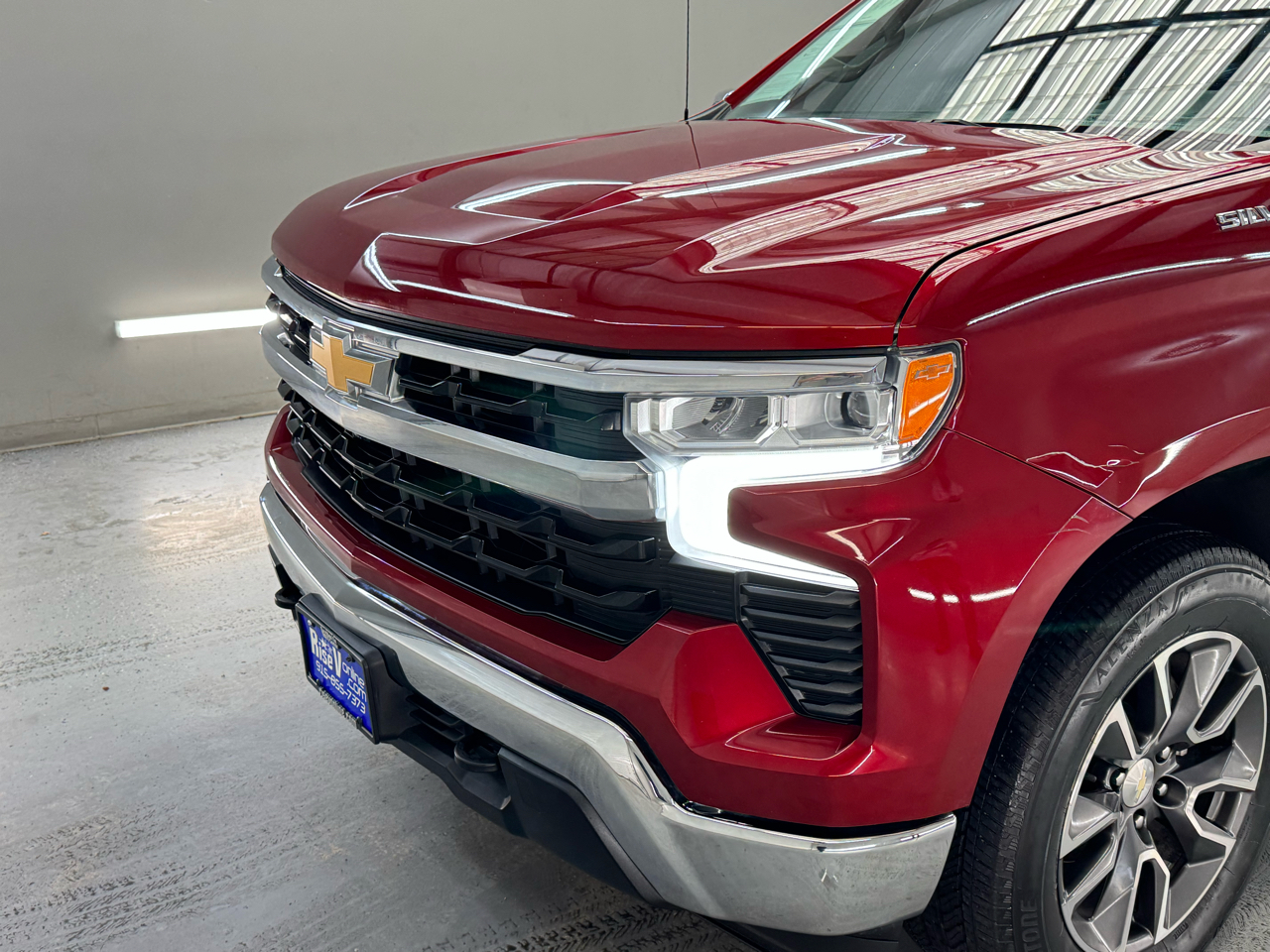 2022 Chevrolet Silverado 1500 LT photo 4