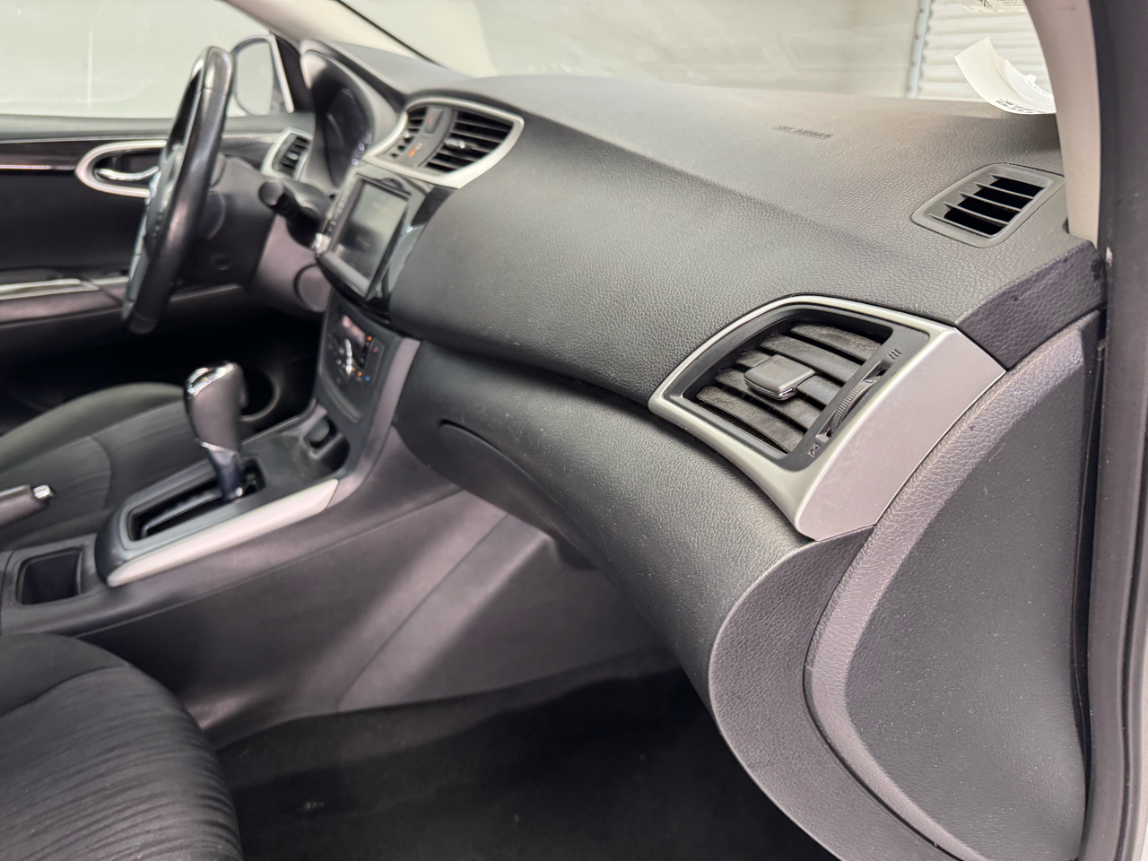 Nissan Sentra SV CVT 2019 Nissan Sentra SV CVT 2019