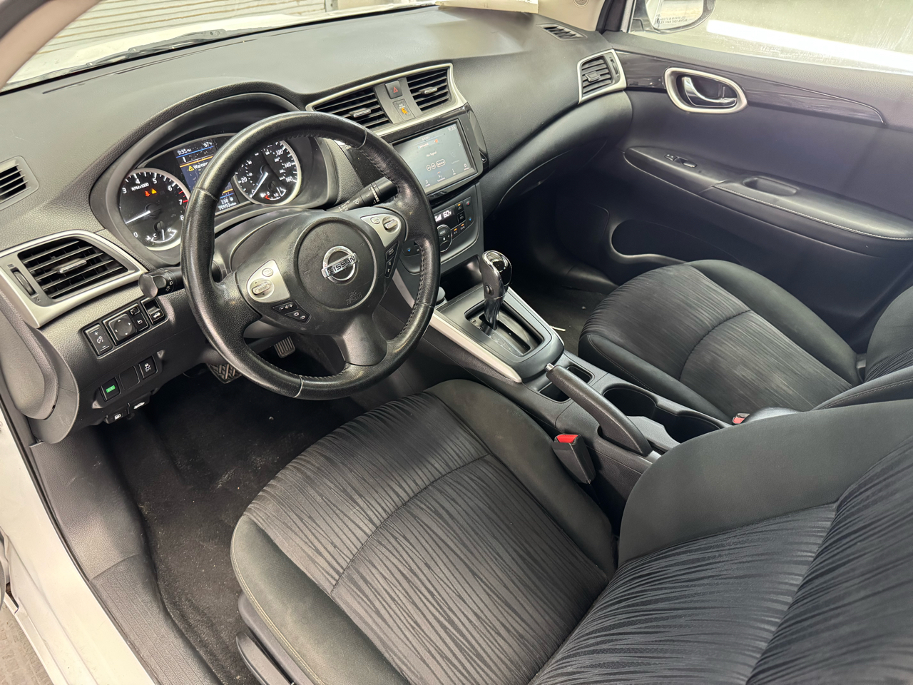 Nissan Sentra SV CVT 2019 Nissan Sentra SV CVT 2019