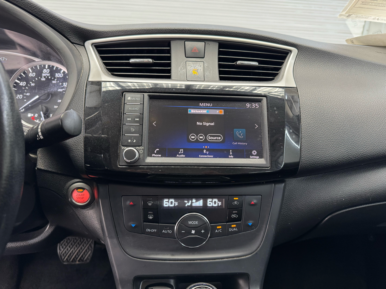 Nissan Sentra SV CVT 2019 Nissan Sentra SV CVT 2019