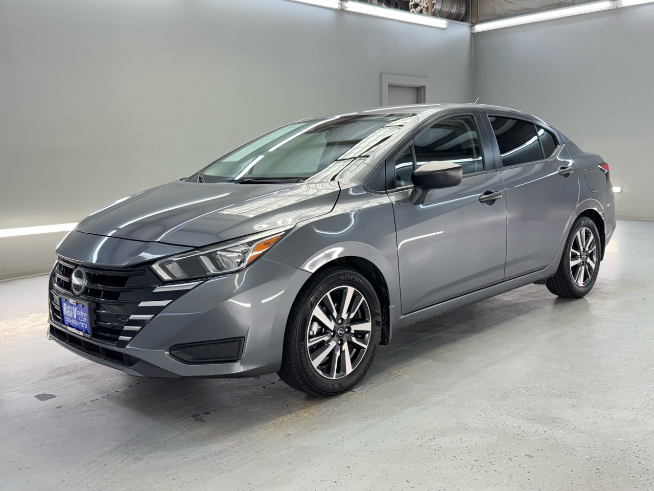 2024 Nissan Versa S photo 3