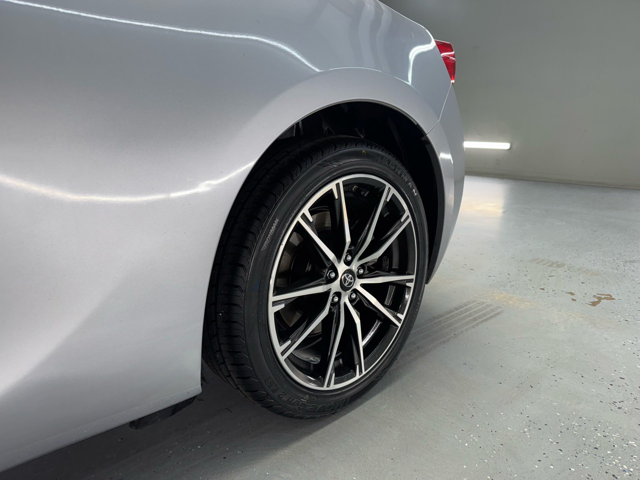 2019 Toyota GR86 Base photo 5