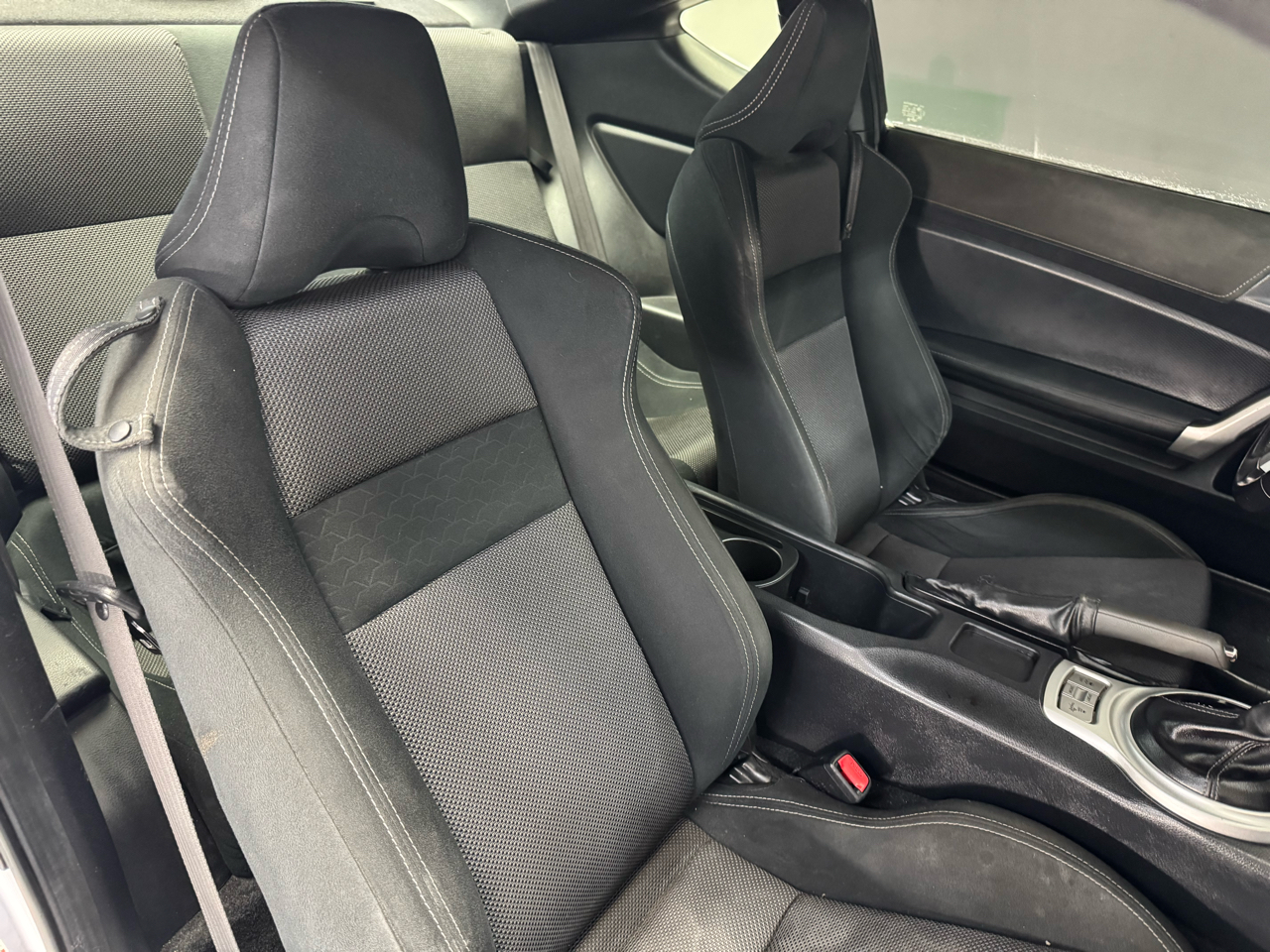 2019 Toyota GR86 Base photo 9