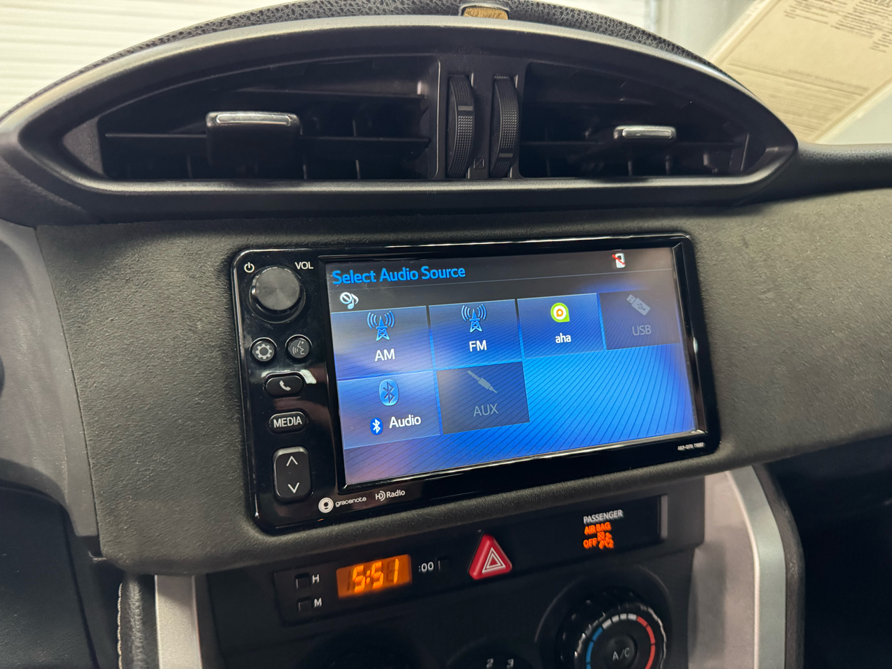 2019 Toyota GR86 Base photo 16