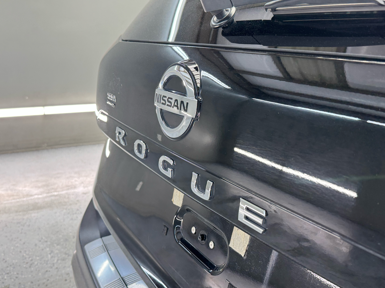 2021 Nissan Rogue SV photo 10