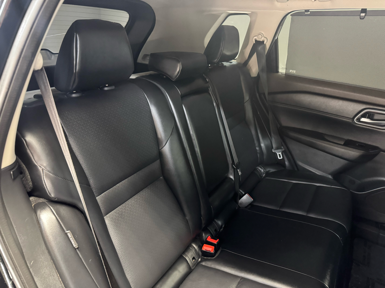 2021 Nissan Rogue SV photo 18