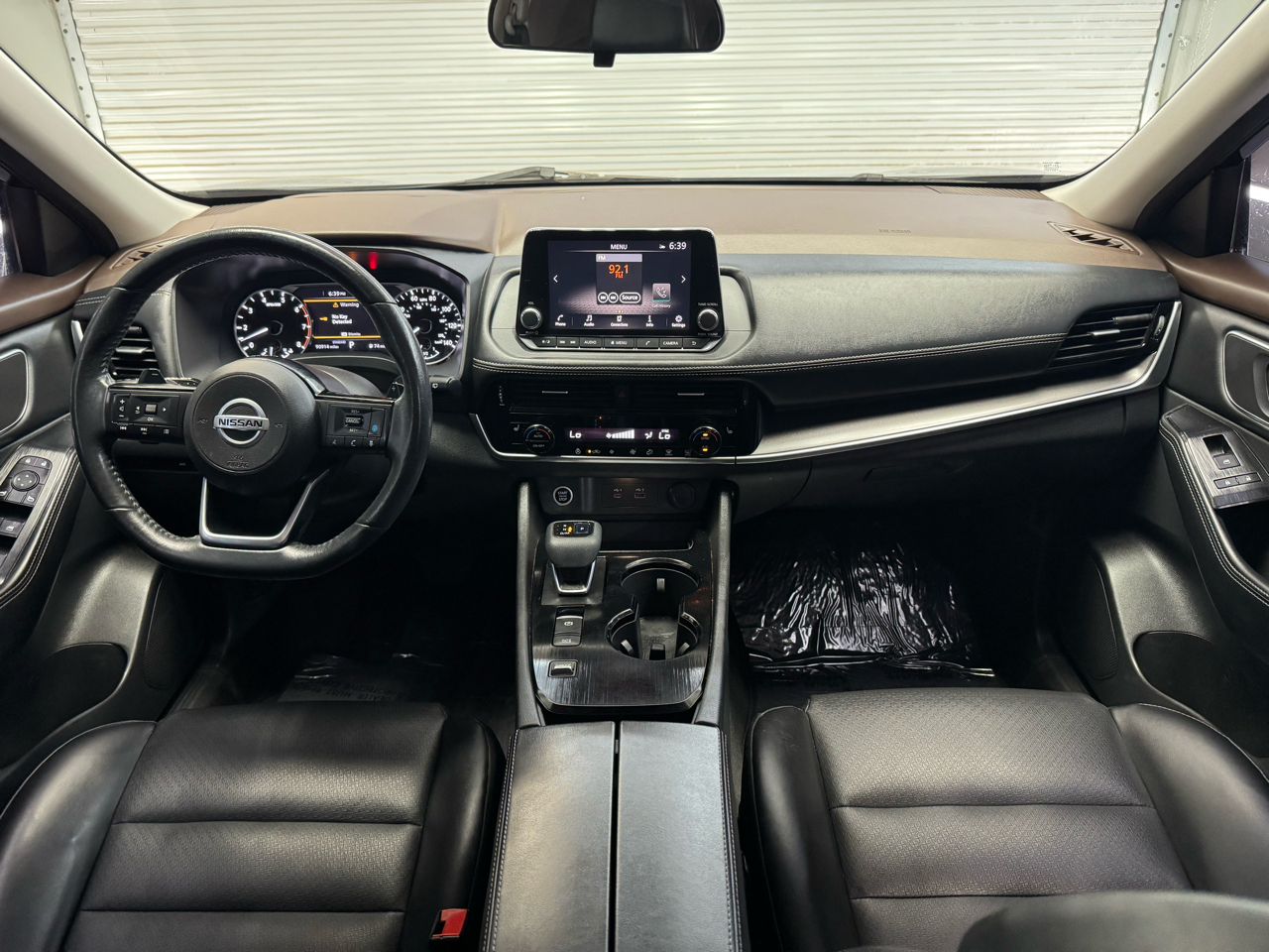 2021 Nissan Rogue SV photo 19