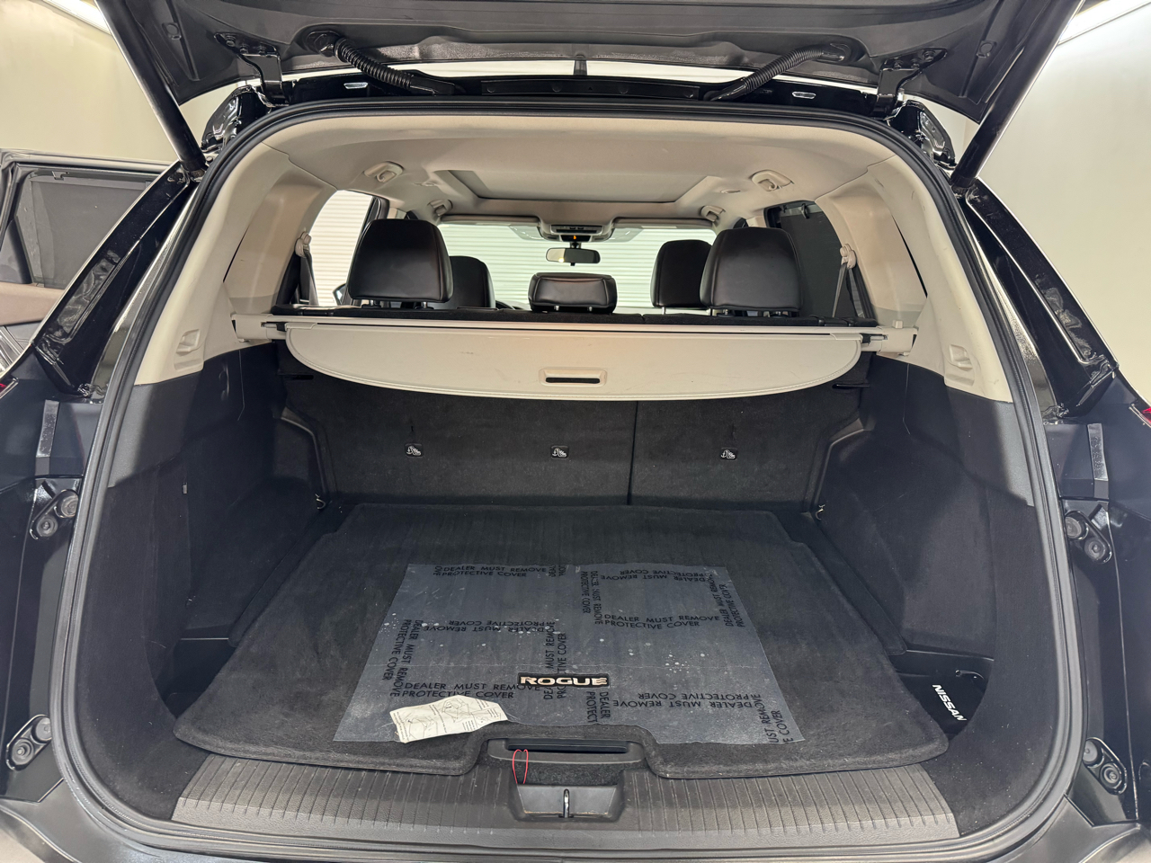 2021 Nissan Rogue SV photo 20