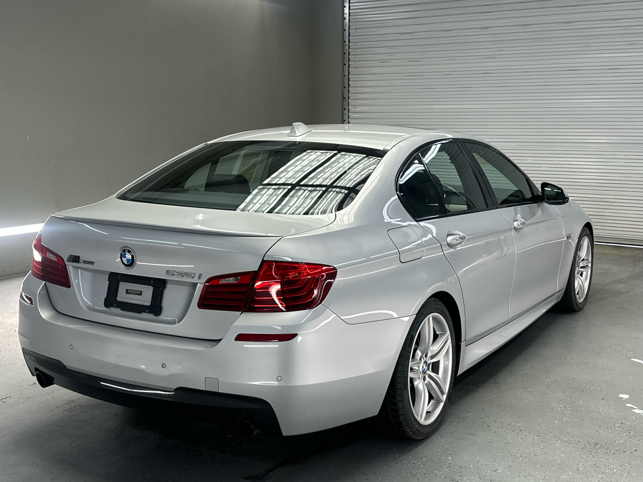 BMW 5-Series 535i 2016
