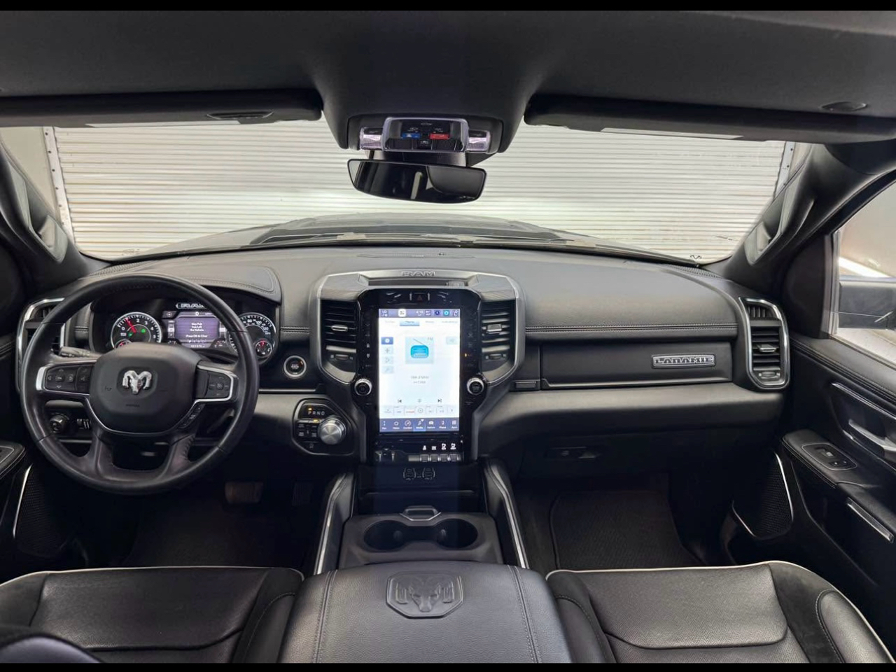 RAM 1500 Laramie Crew Cab SWB 4WD 2024