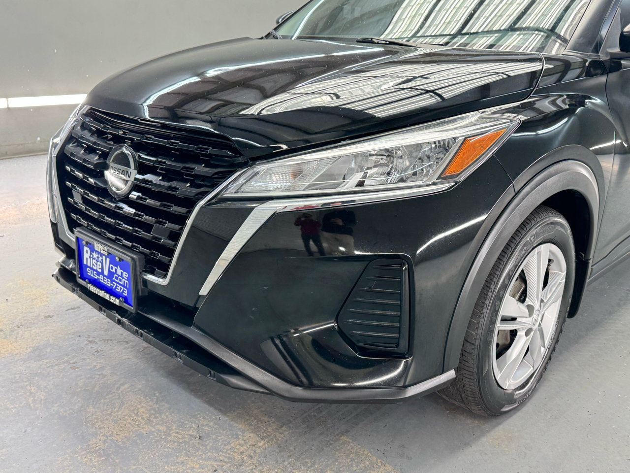 2021 Nissan Kicks S photo 4