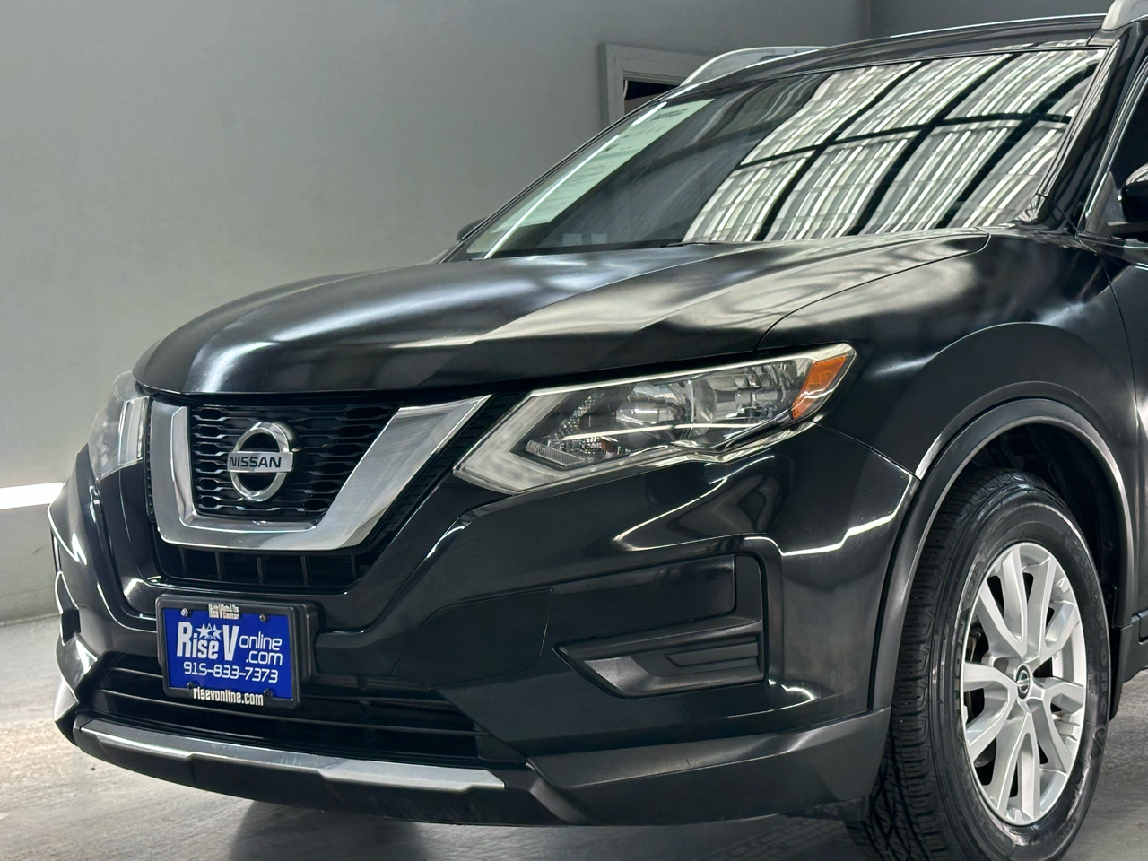 Nissan Rogue SV 2017
