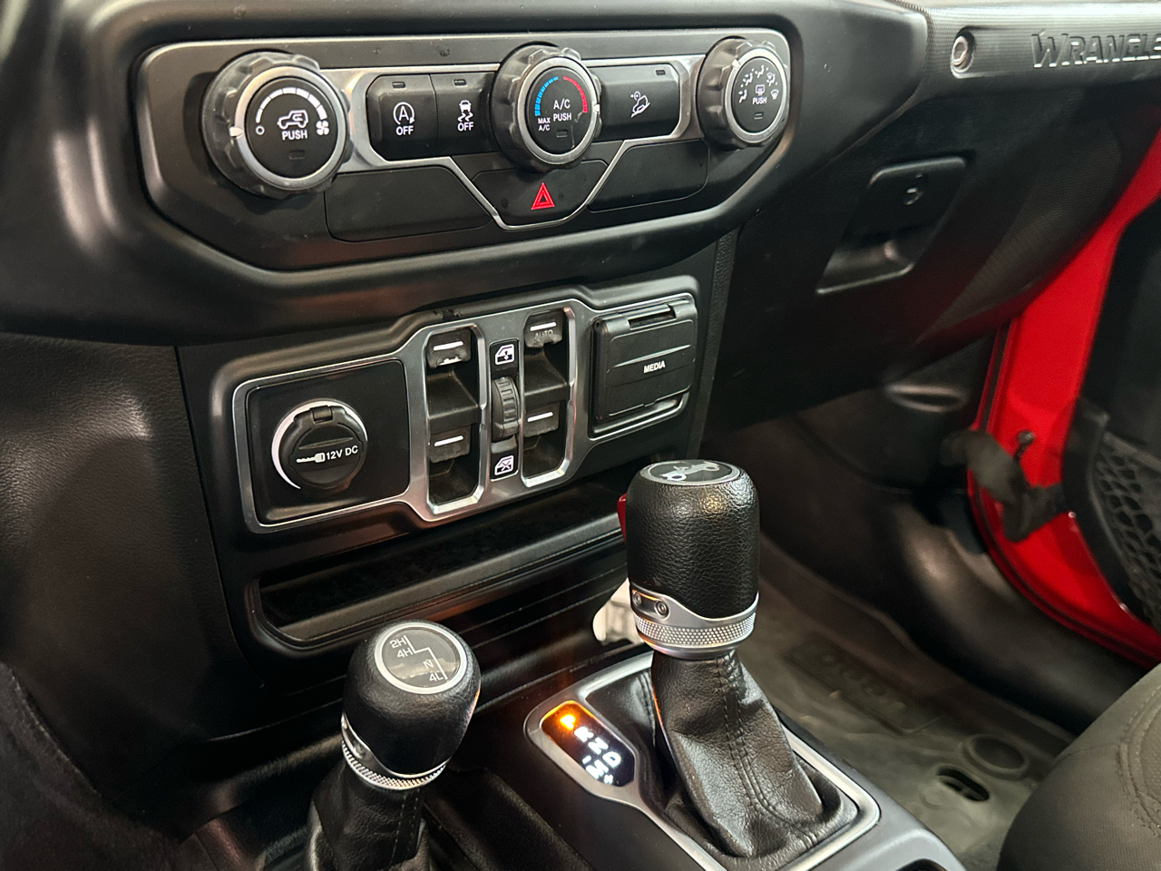 Jeep Wrangler Unlimited Sport 2019