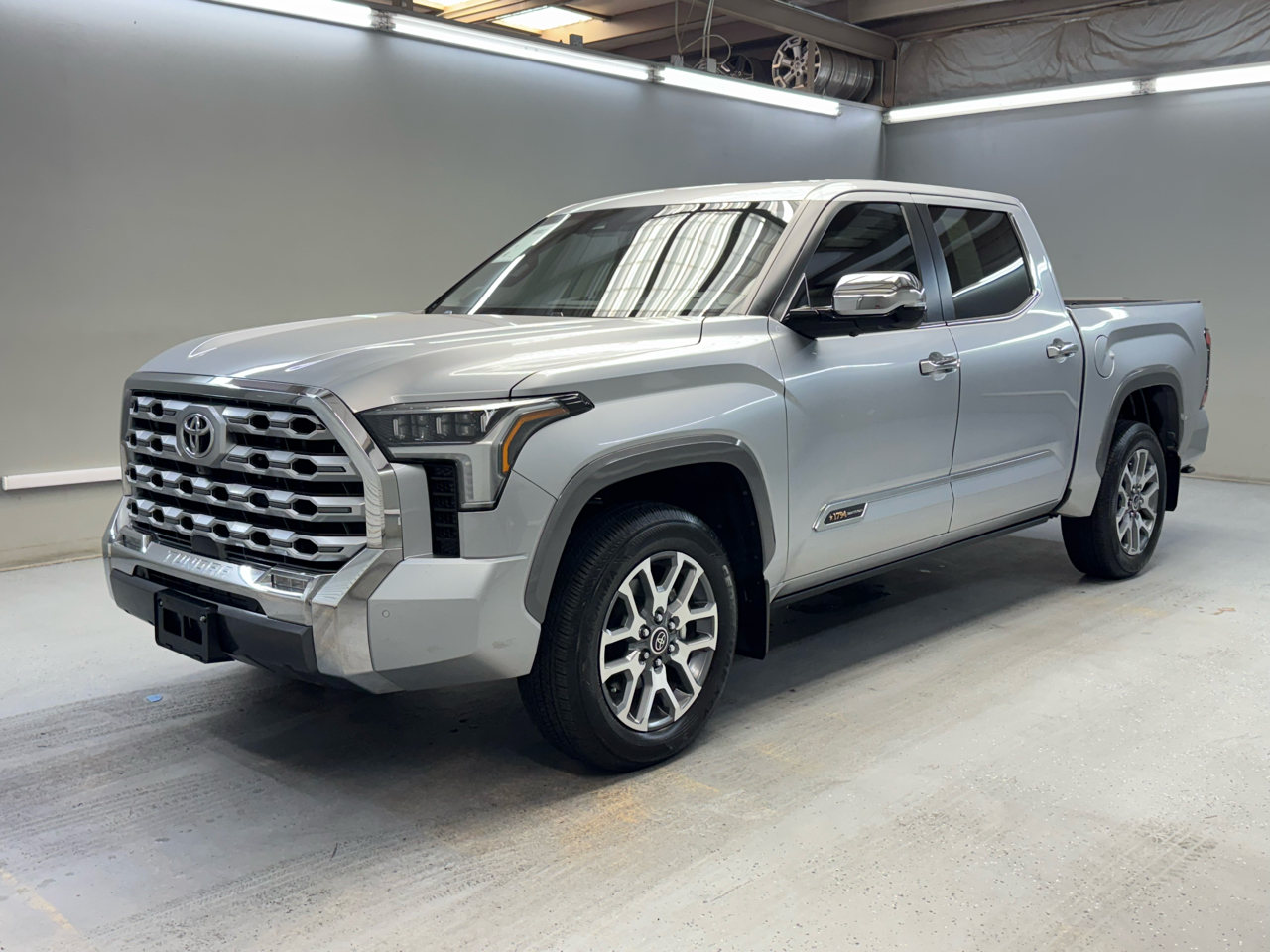 Toyota Tundra 1794 CrewMax 4WD 2024