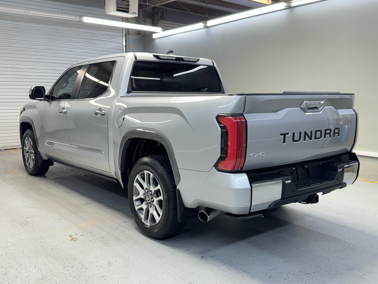 Toyota Tundra 1794 CrewMax 4WD 2024