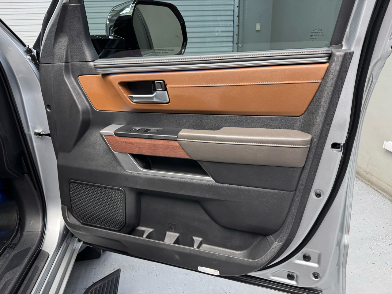 Toyota Tundra 1794 CrewMax 4WD 2024