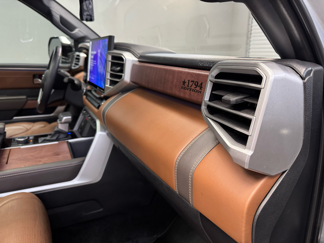 Toyota Tundra 1794 CrewMax 4WD 2024