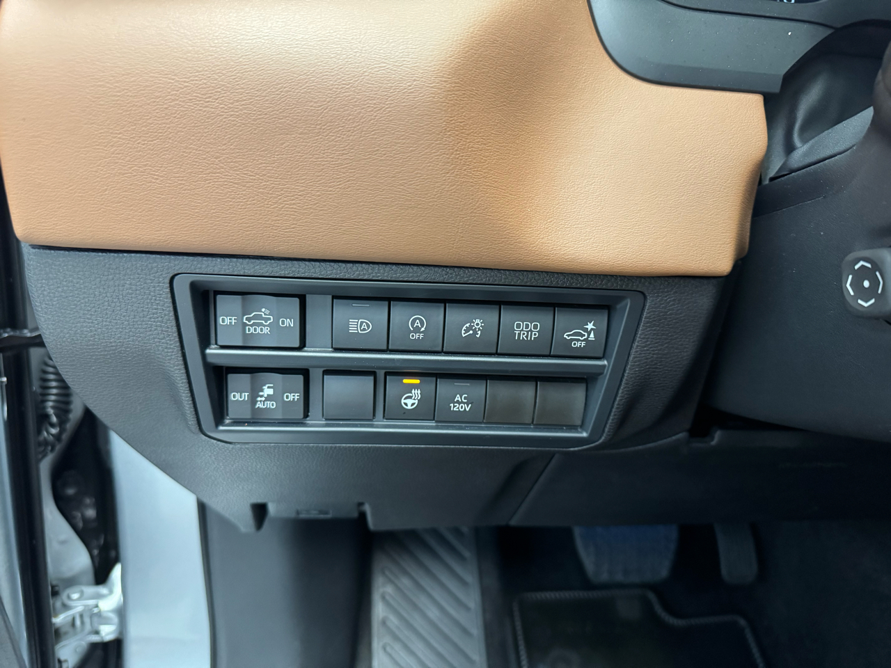 Toyota Tundra 1794 CrewMax 4WD 2024