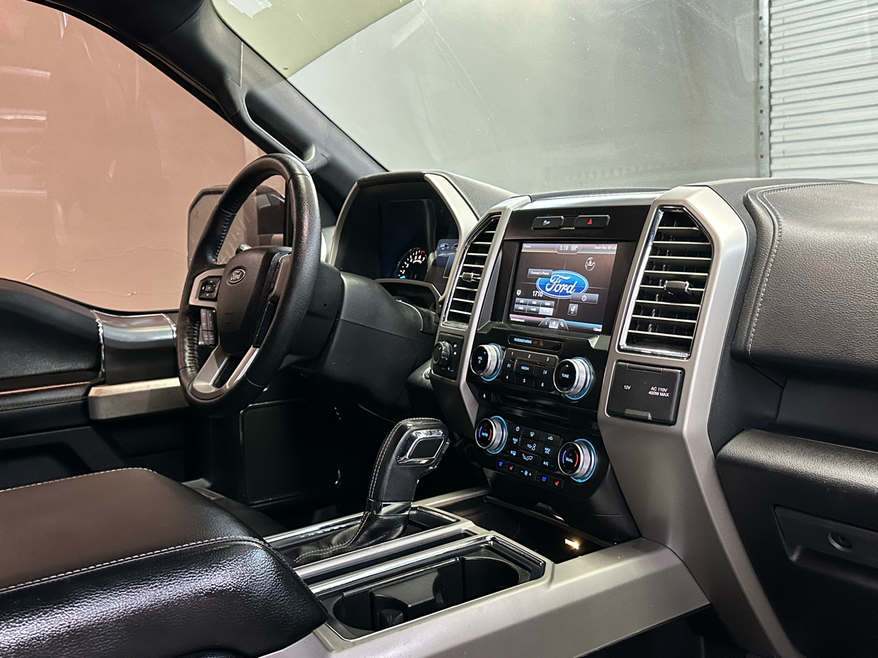 Ford F-150 XLT SuperCrew 5.5-ft. Bed 2WD 2015