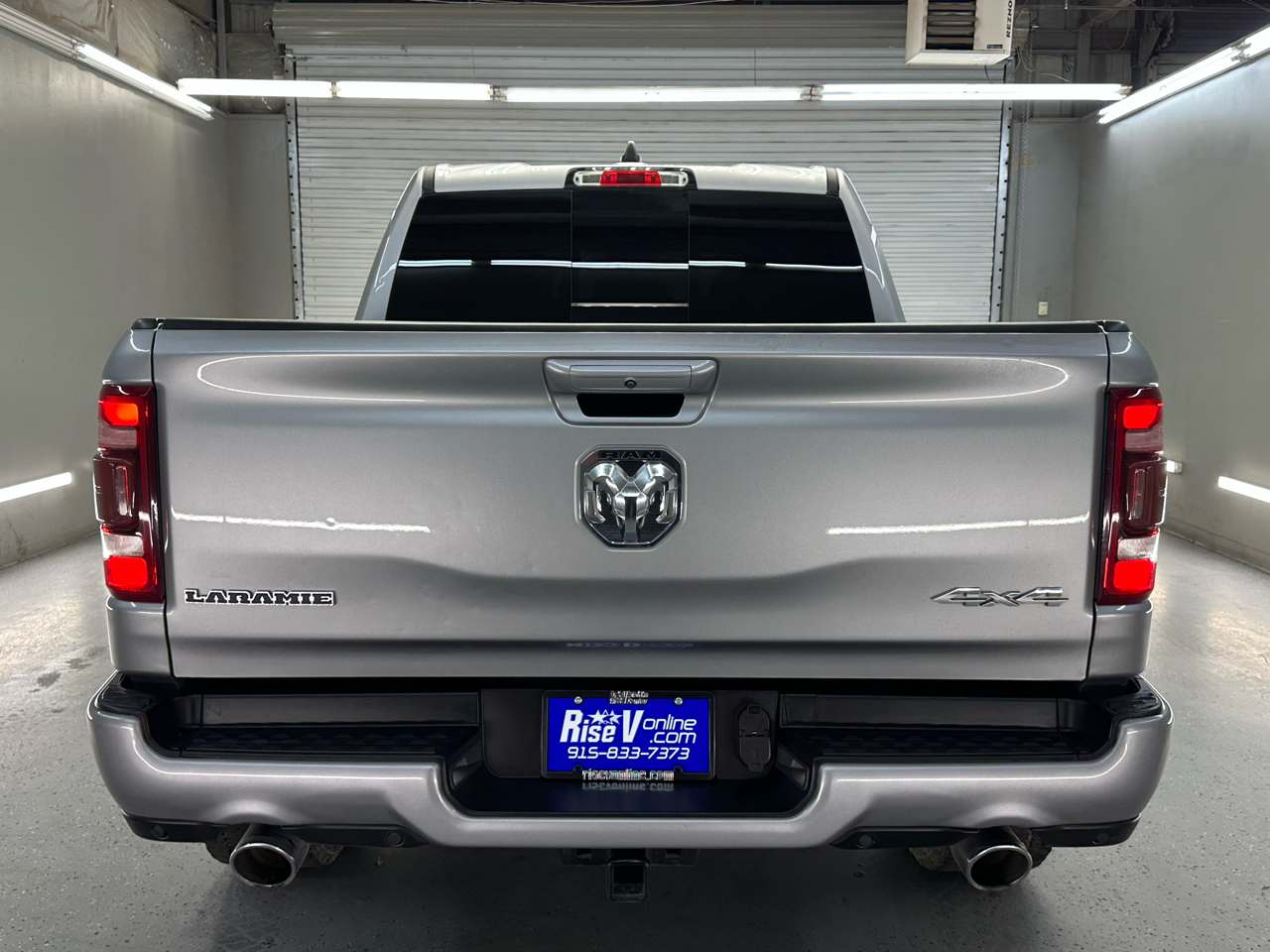 RAM 1500 Laramie Crew Cab SWB 4WD 2021