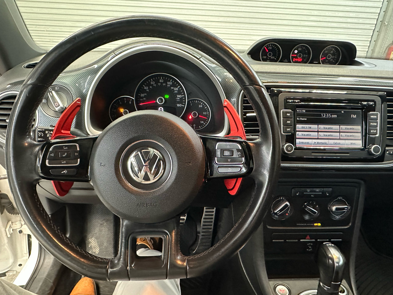 Volkswagen Beetle 2.0T Turbo 2012
