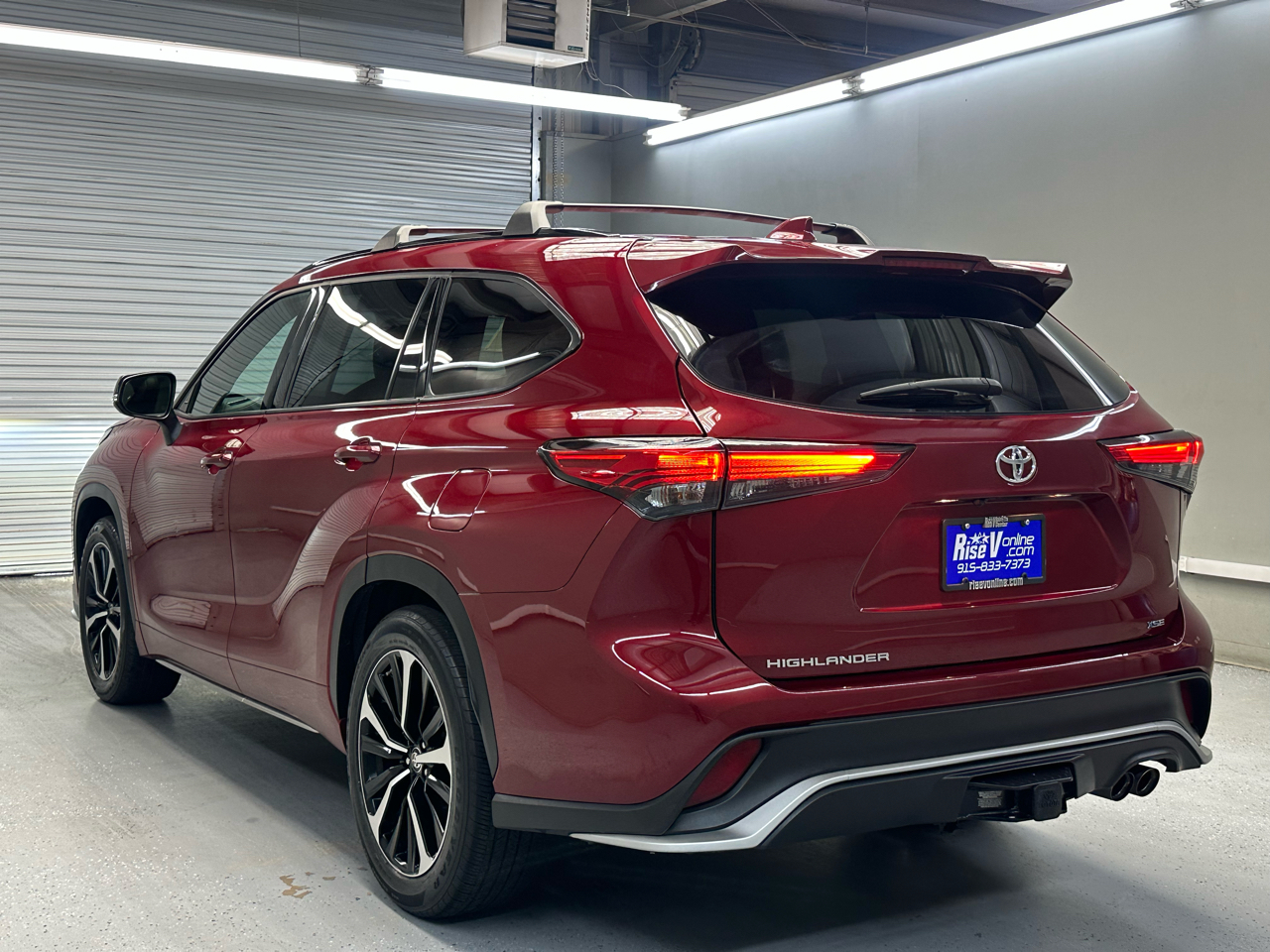 Toyota Highlander XSE FWD V6 2021