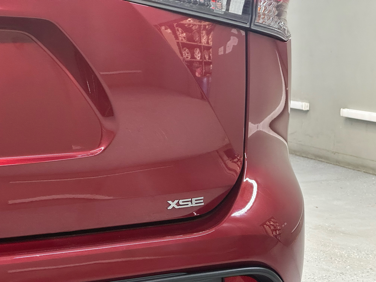 Toyota Highlander XSE FWD V6 2021