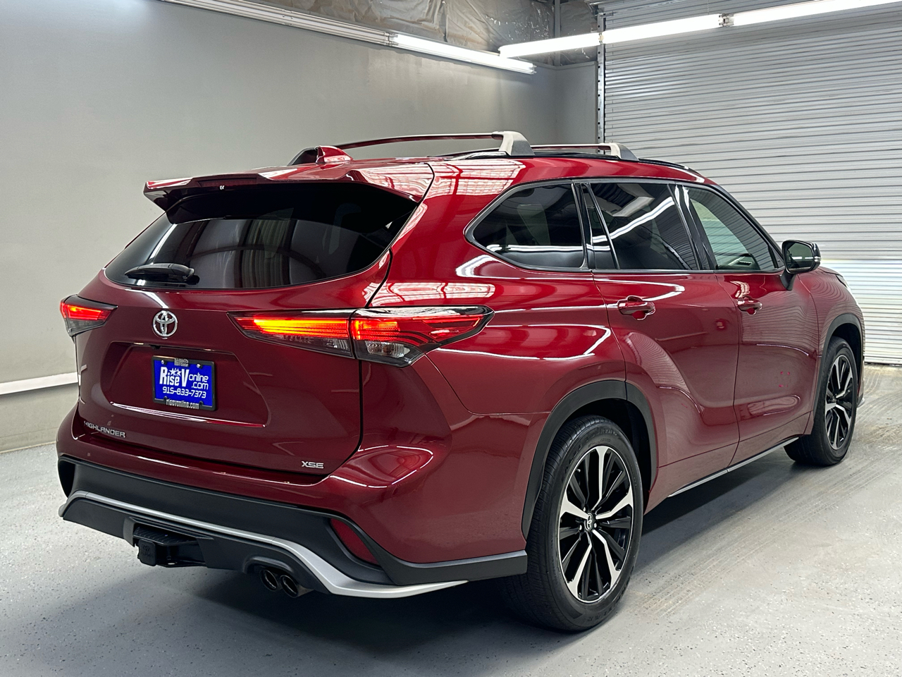 Toyota Highlander XSE FWD V6 2021