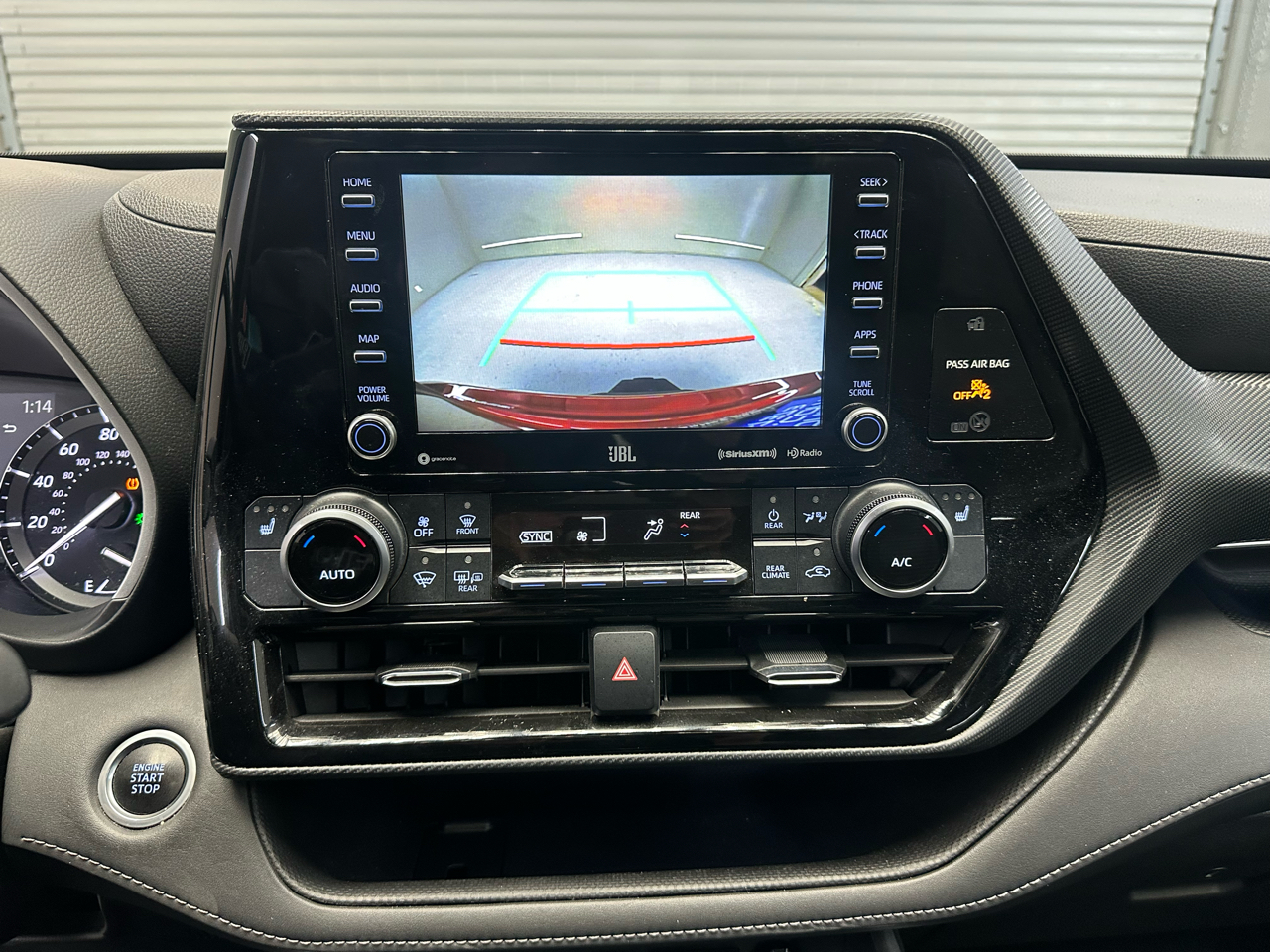 Toyota Highlander XSE FWD V6 2021