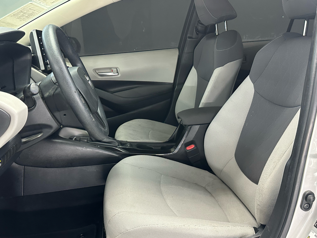 Toyota Corolla LE 2020