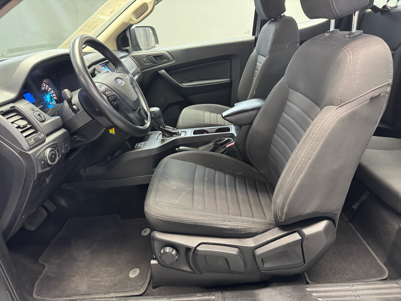 Ford Ranger XL SuperCab 2WD 2023