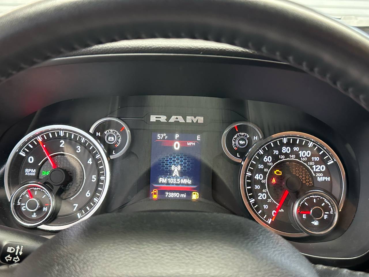 RAM 1500 Big Horn Crew Cab 4WD 2024