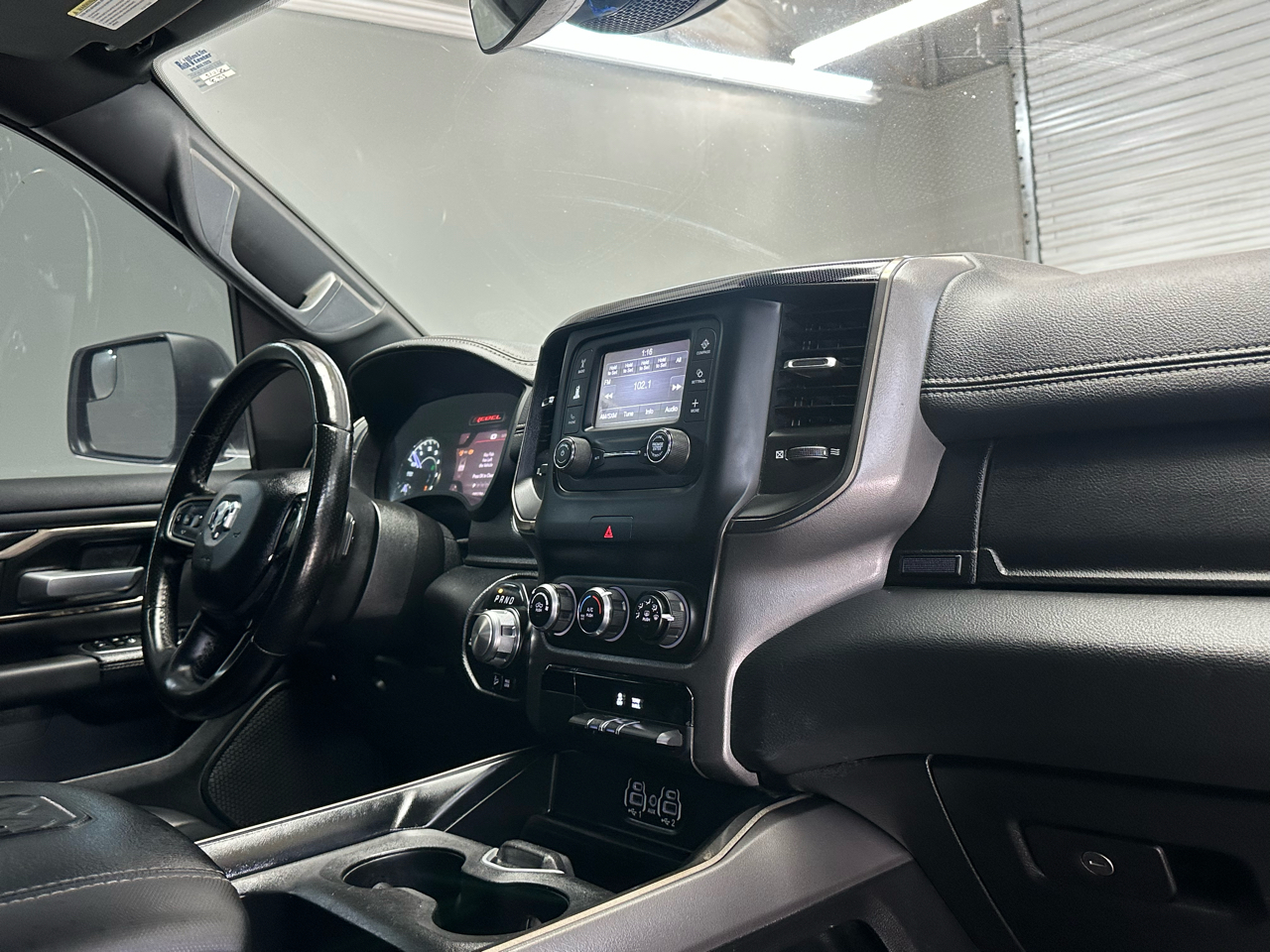 RAM 1500 Rebel Crew Cab SB 4WD 2021