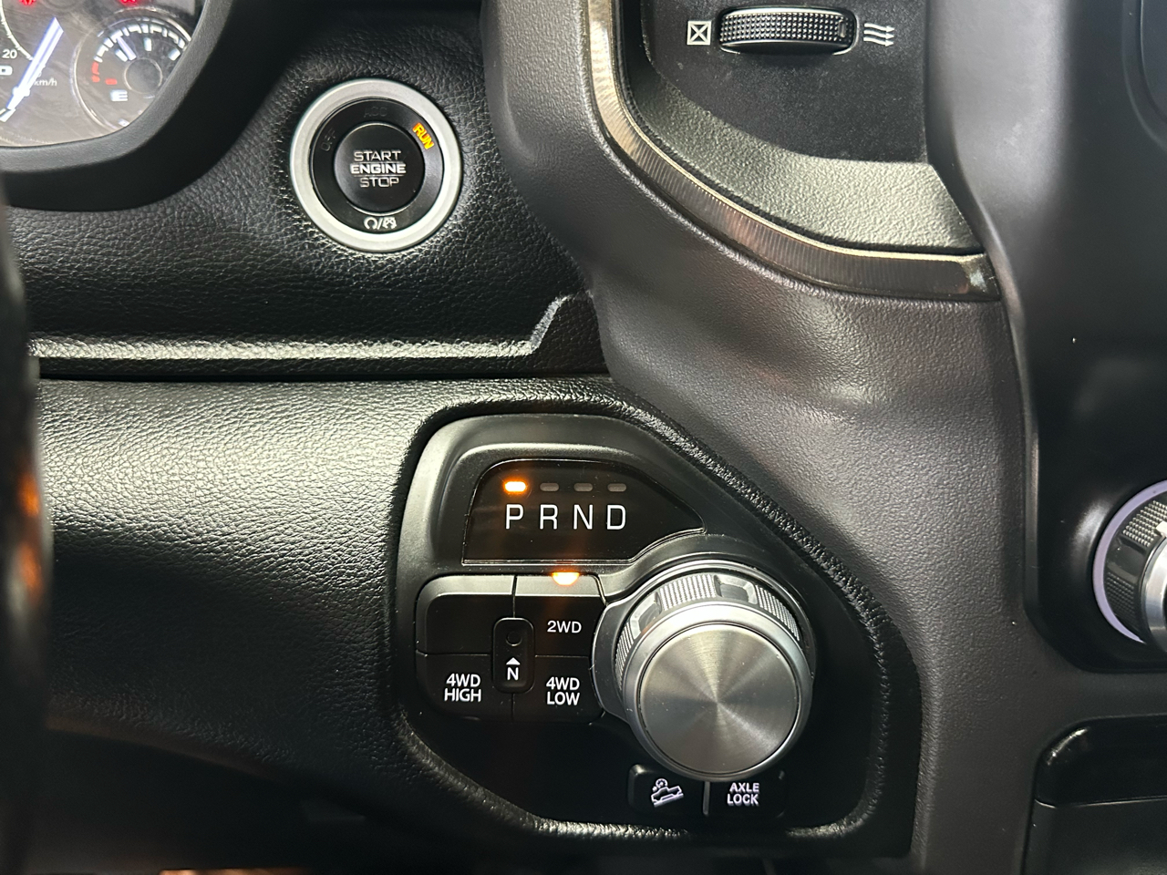 RAM 1500 Rebel Crew Cab SB 4WD 2021