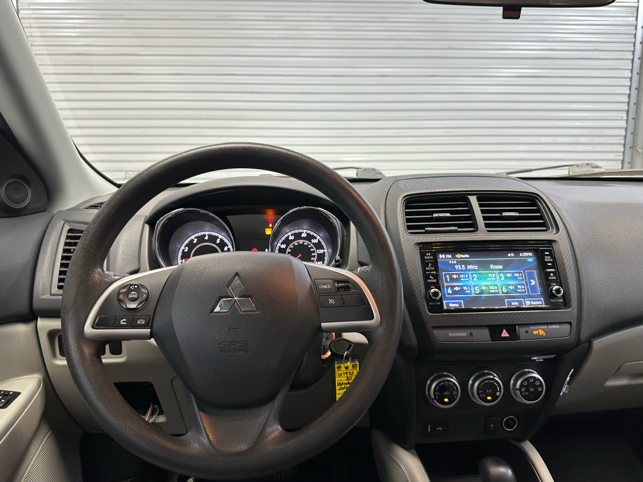 Mitsubishi Outlander Sport 2.0 ES CVT 2020