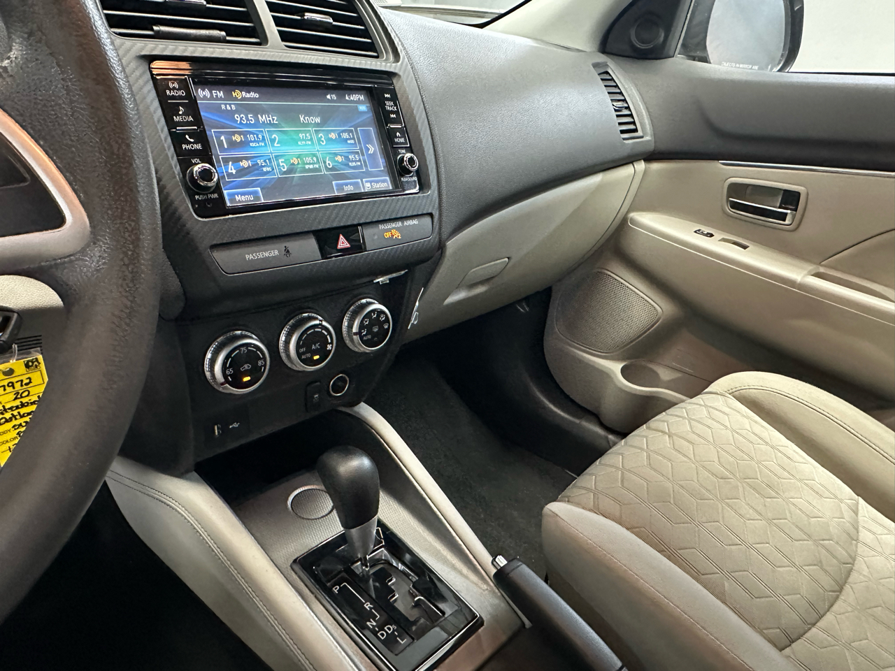 Mitsubishi Outlander Sport 2.0 ES CVT 2020