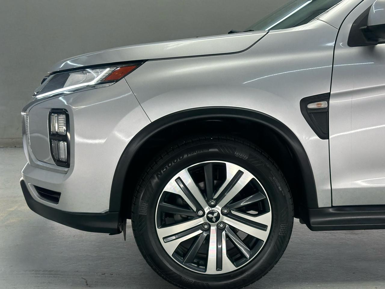 Mitsubishi Outlander Sport 2.0 ES CVT 2020