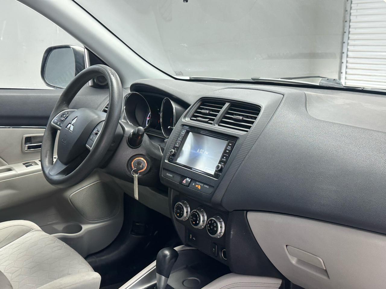 Mitsubishi Outlander Sport 2.0 ES CVT 2020